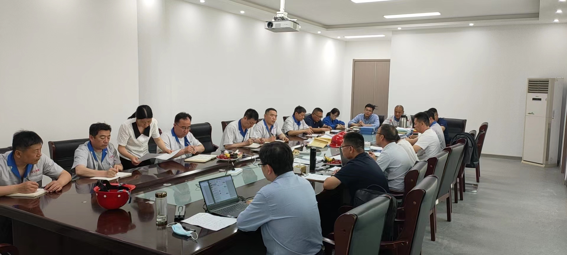 喜訊！鴻瑞公司順利通過北京恩格威認(rèn)證中心四個(gè)管理體系的現(xiàn)場審核。